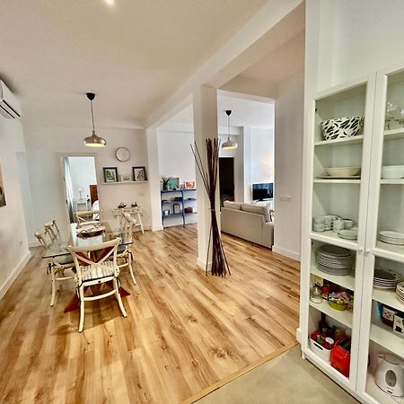 Acogedor Apt 6Pax 3Bdr 2Bth - Cozyhomesevilla5 Ngoại thất bức ảnh