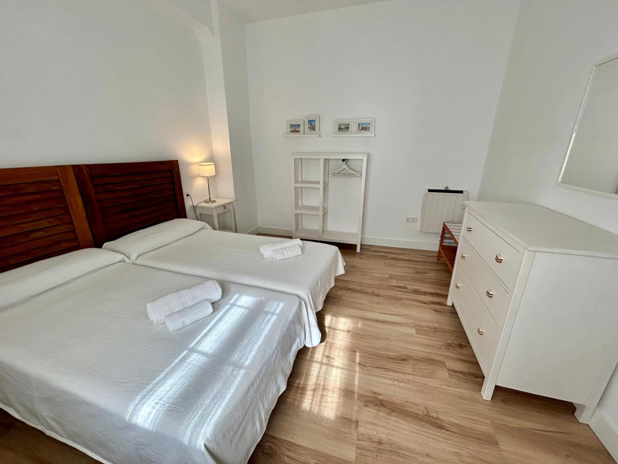 Acogedor Apt 6Pax 3Bdr 2Bth - Cozyhomesevilla5 Ngoại thất bức ảnh
