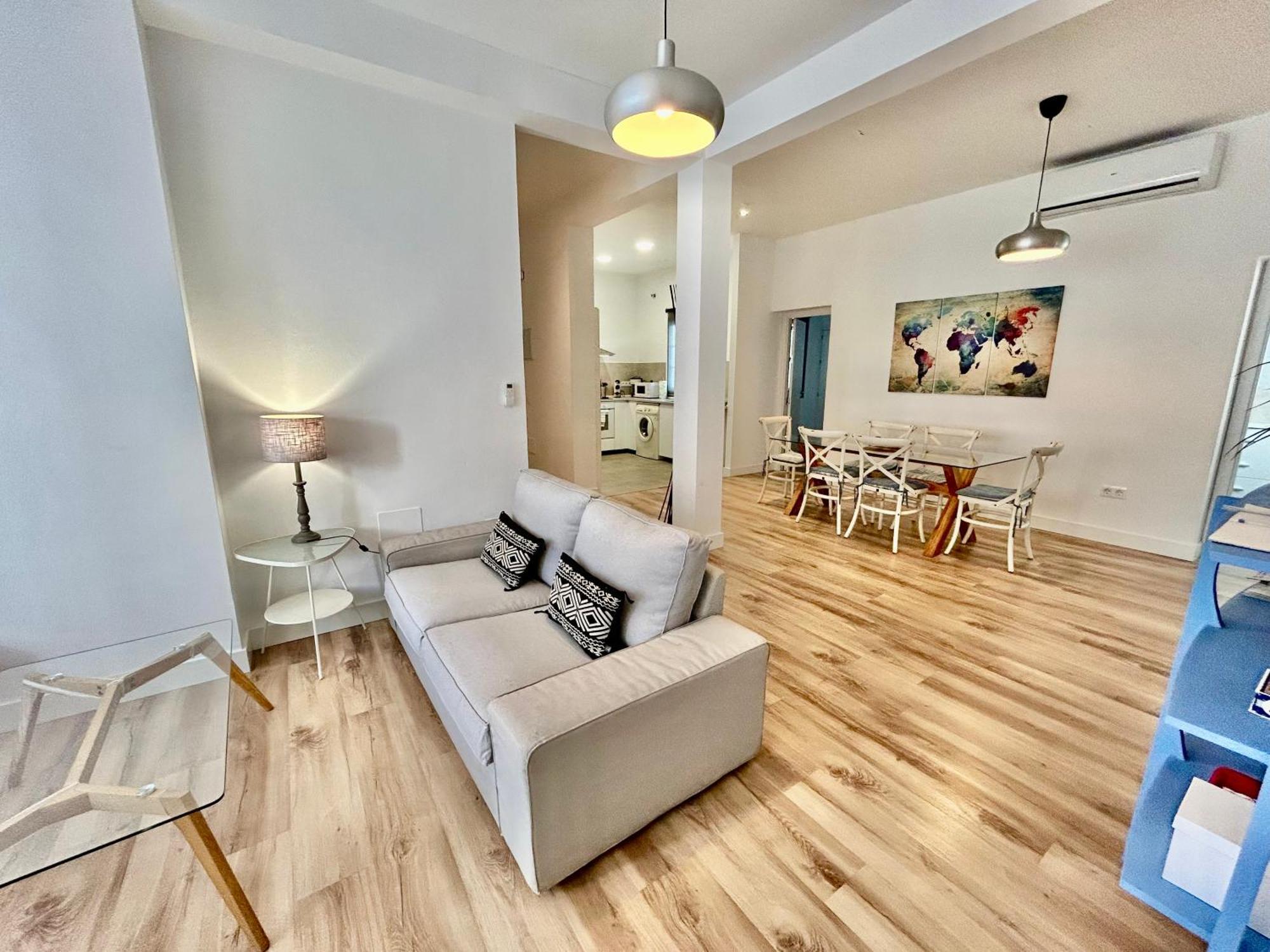 Acogedor Apt 6Pax 3Bdr 2Bth - Cozyhomesevilla5 Ngoại thất bức ảnh
